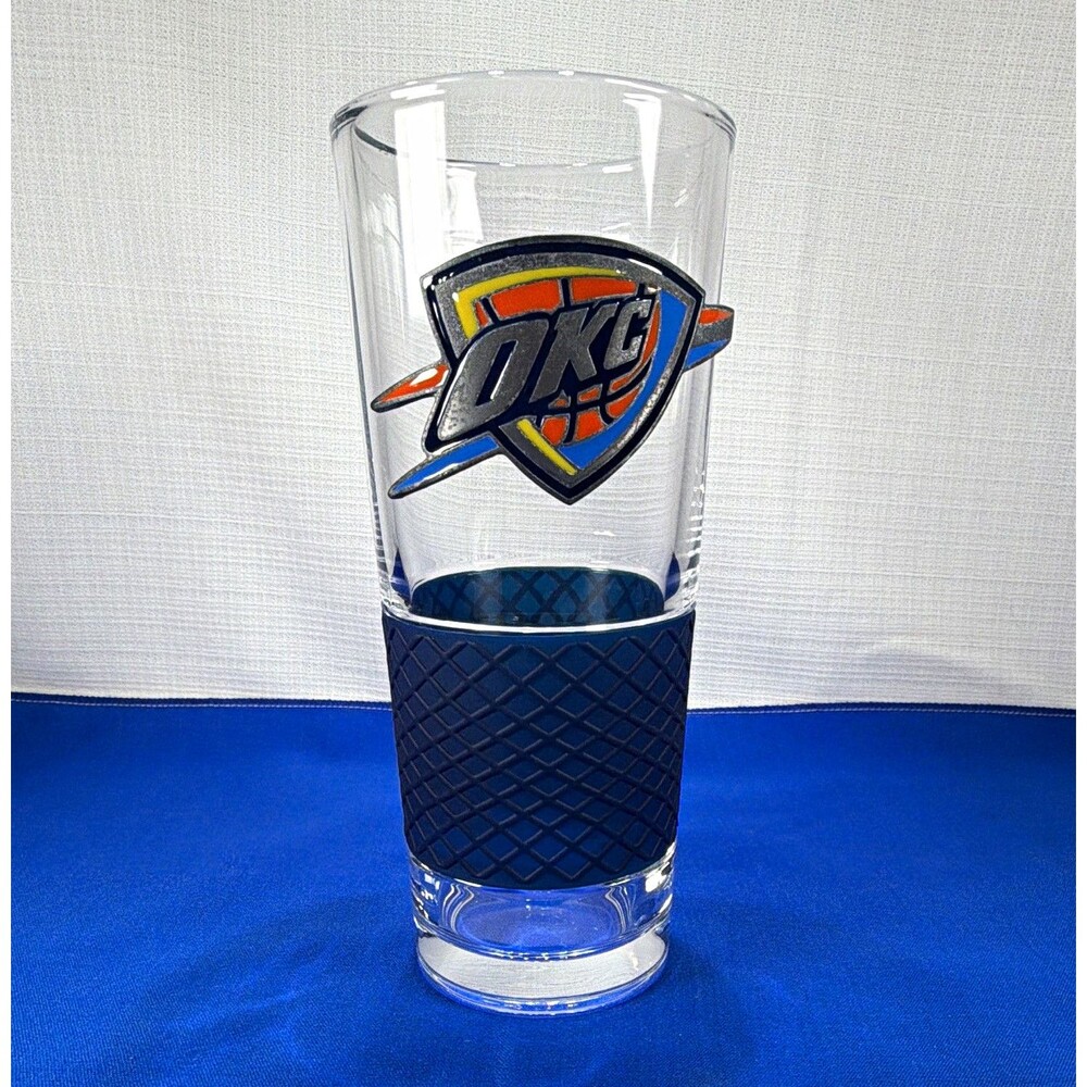 Oklahoma City Thunder 22oz Pilsner Glass Silicone Grip Great American Products